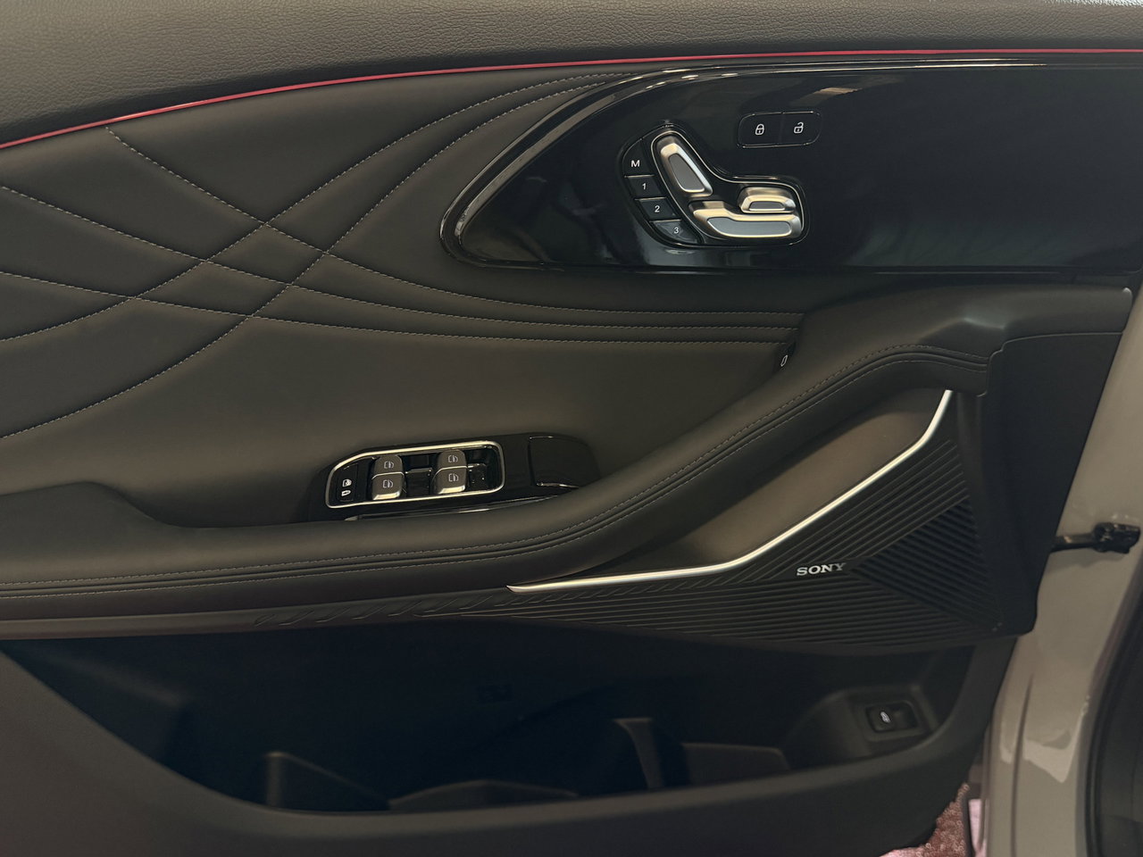 Omoda 9