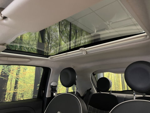 Fiat 500 0.9 TwinAir Turbo Lounge | Bluetooth | Airconditioning | Cruise Control | DAB+ | Panoramadak | Multifunctioneel Stuurwiel |