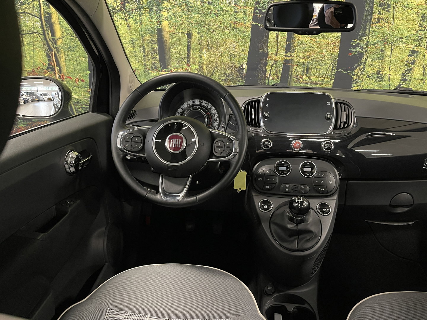 Fiat 500 0.9 TwinAir Turbo Lounge | Bluetooth | Airconditioning | Cruise Control | DAB+ | Panoramadak | Multifunctioneel Stuurwiel |