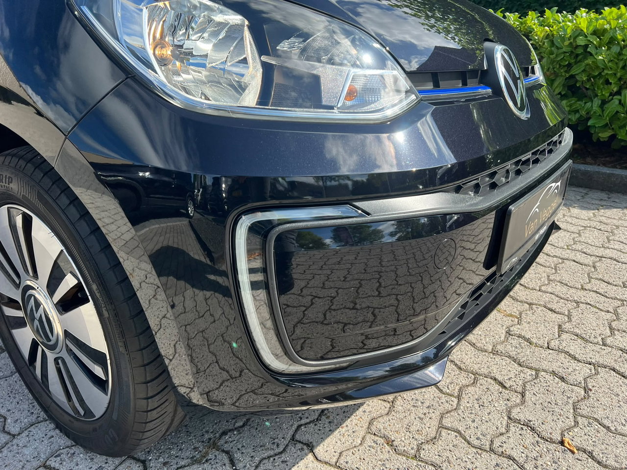 Volkswagen e-up!