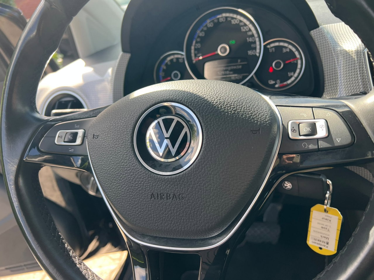 Volkswagen e-up!