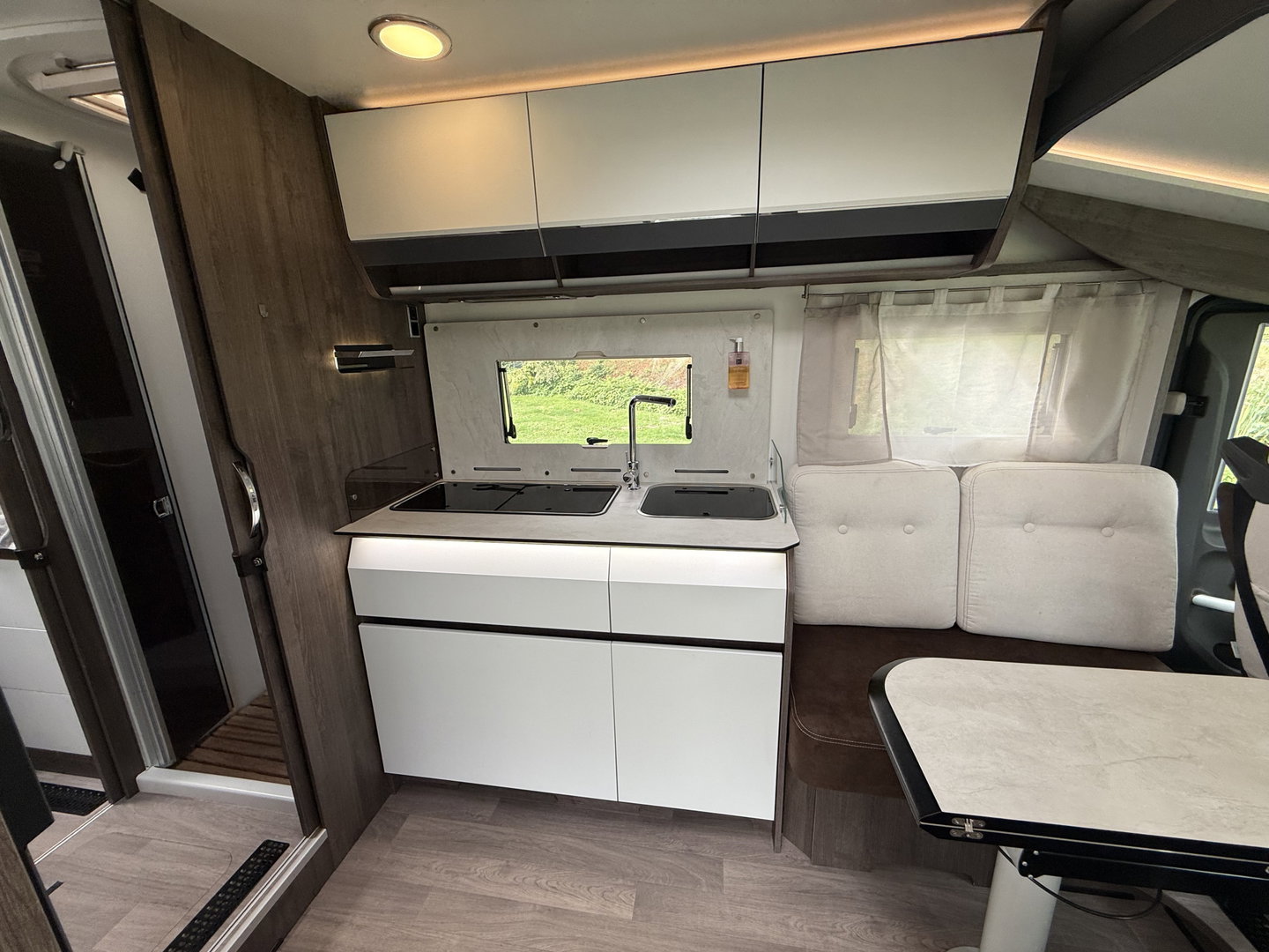 Benimar AMPHITRYON 967 *AUT | NORTHAUTOKAPP | AIRCO | CAMERA | UNDERFLOOR HEATING | XENON*