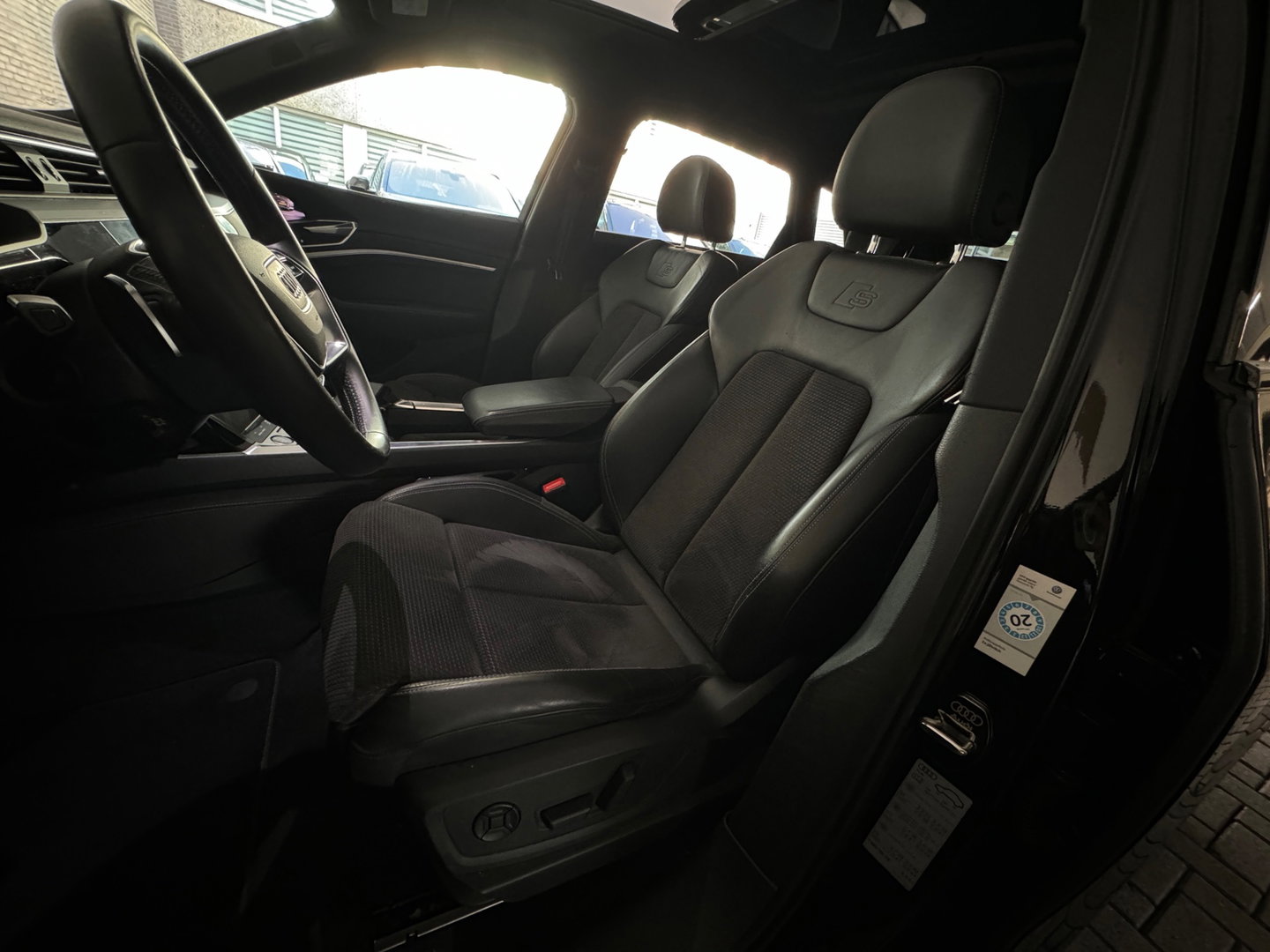 Audi e-tron E-tron 55 quattro 95 kWh Pano|Memory|360|Nachtzicht