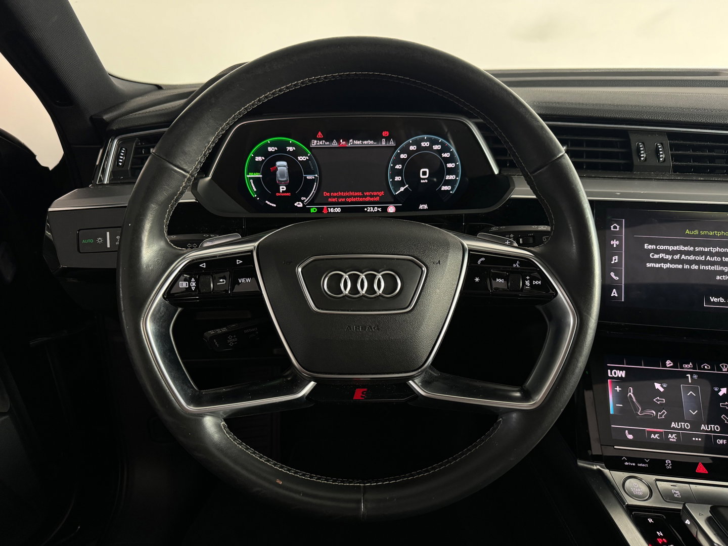 Audi e-tron E-tron 55 quattro 95 kWh Pano|Memory|360|Nachtzicht