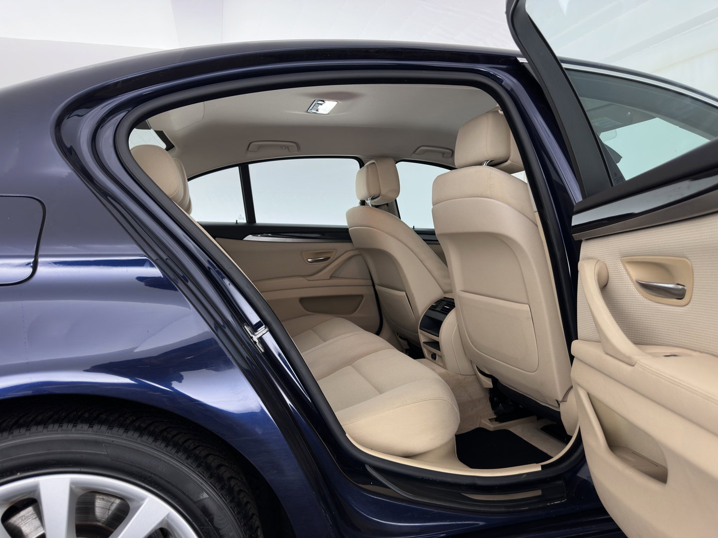 BMW 5 Serie 528i Executive Aut.* HEATED-COMFORTSEATS | NAVI | ECC | PDC | CRUISE | 18''ALU*