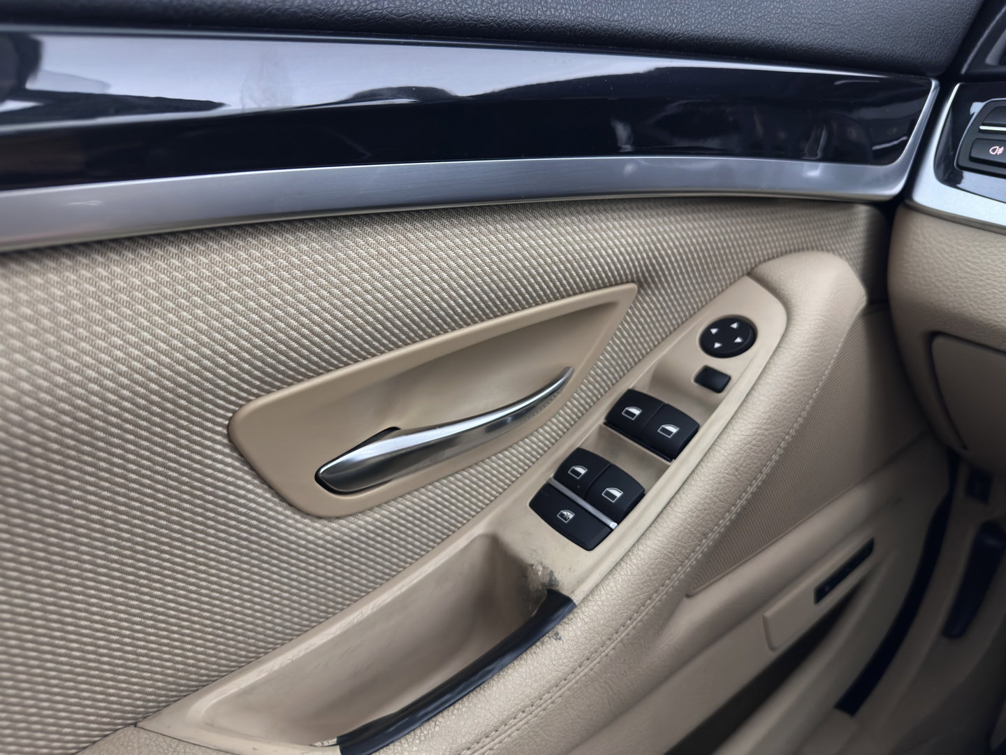 BMW 5 Serie 528i Executive Aut.* HEATED-COMFORTSEATS | NAVI | ECC | PDC | CRUISE | 18''ALU*