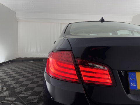 BMW 5 Serie 528i Executive Aut.* HEATED-COMFORTSEATS | NAVI | ECC | PDC | CRUISE | 18''ALU*