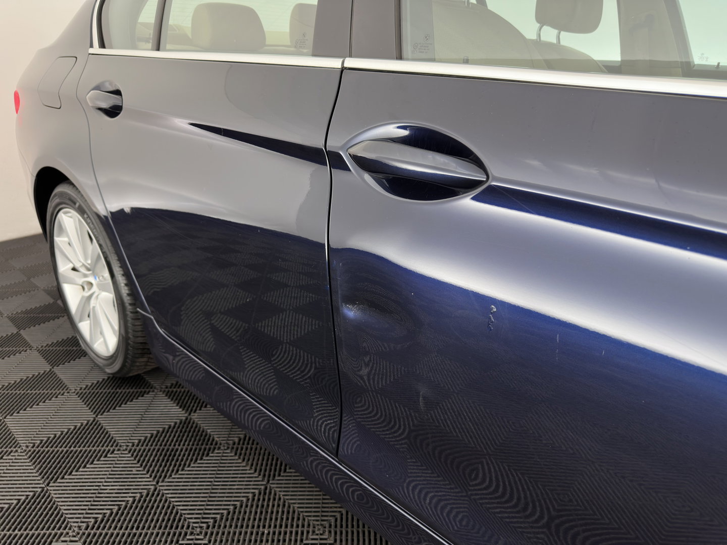BMW 5 Serie 528i Executive Aut.* HEATED-COMFORTSEATS | NAVI | ECC | PDC | CRUISE | 18''ALU*