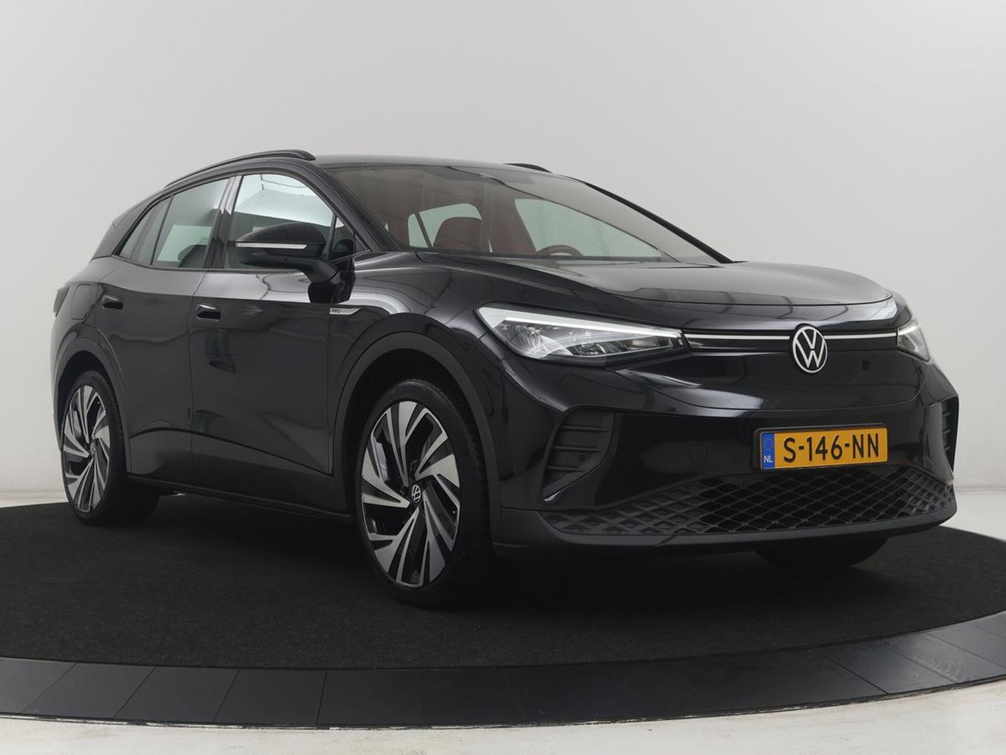 Volkswagen ID.4 Pro 77 kWh | SOH 95,4% | Adaptive cruise | Lane assist | Stuur/stoelverwarming | Climate control | Sfeerverlichting | Carplay | Park assist | 20" velgen