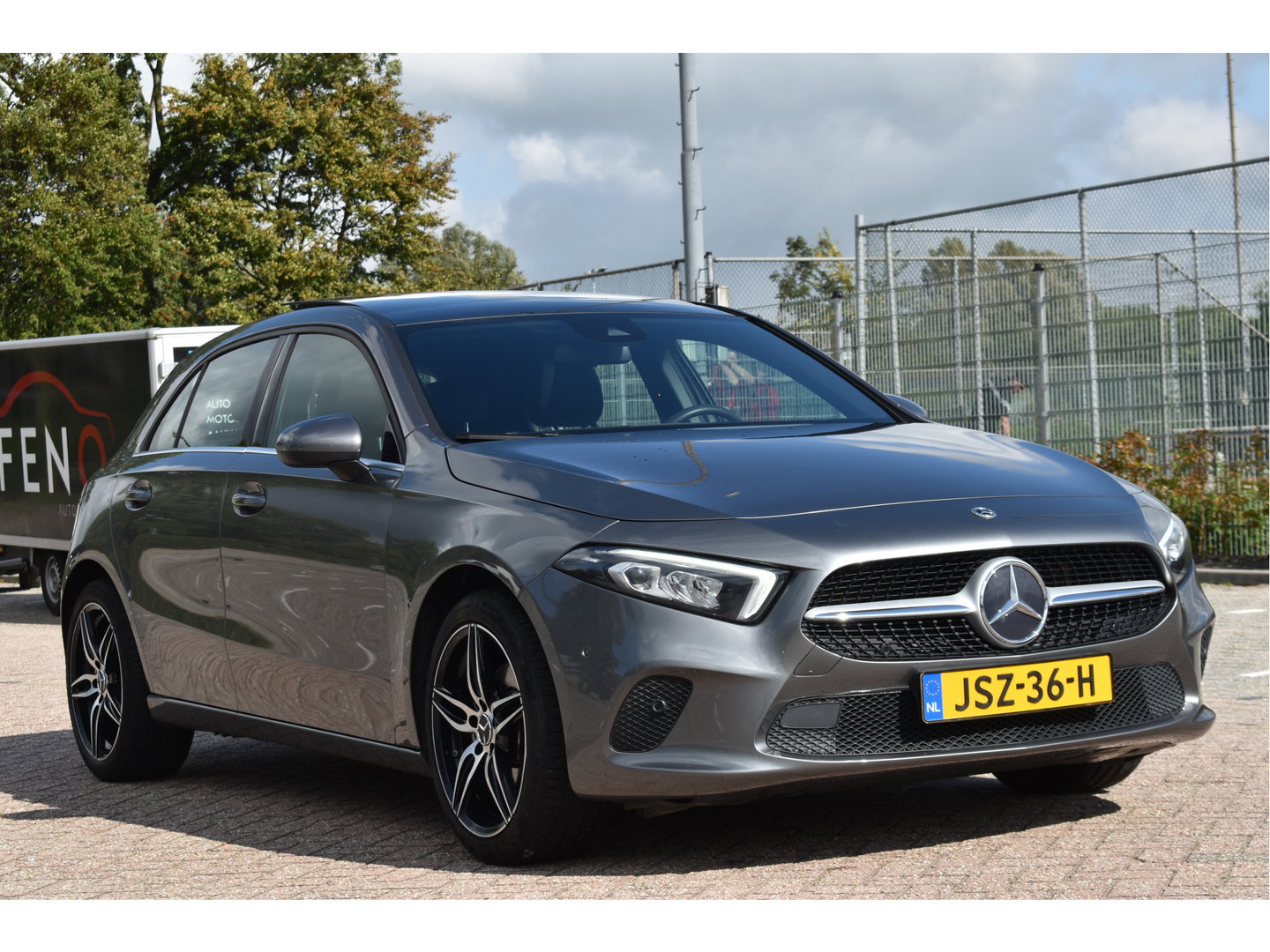 Mercedes-Benz A-Klasse 200 4MATIC 164 pk Premium | Open dak | Camera | Carplay | DAB | Vrtual cockpit | Stoelverwarming | Full LED