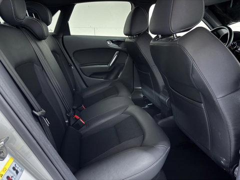 Audi A1 Sportback 1.2 TFSI S-line Airco Cruise Navi Trekh.