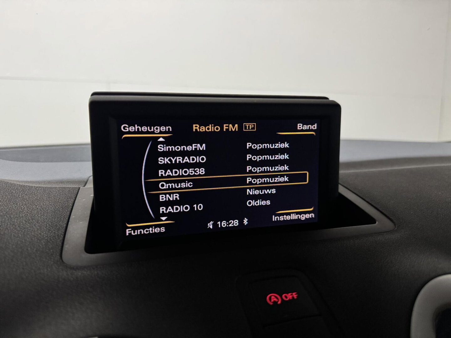 Audi A1 Sportback 1.2 TFSI S-line Airco Cruise Navi Trekh.
