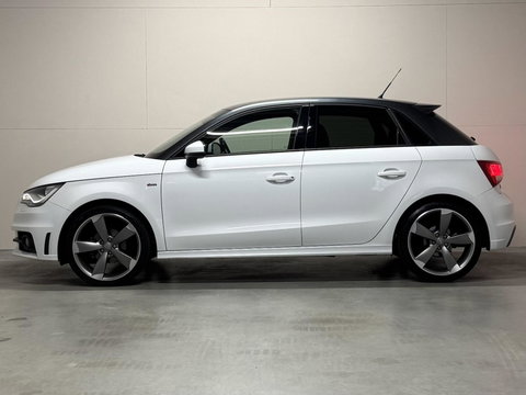 Audi A1 Sportback 1.2 TFSI S-line Airco Cruise Navi Trekh.