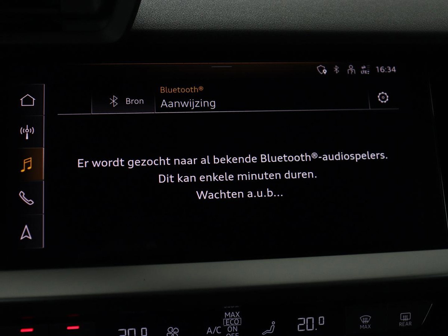 Audi A3 2.0 TFSI S3 quattro | Adaptive cruise | B&O | Bang & Olufsen | Matrix LED | Leder/Alcantara | Park Assist | Stoelverwarming | Virtual Cockpit | Carplay | Navigatie | Sportstoelen | Climate control