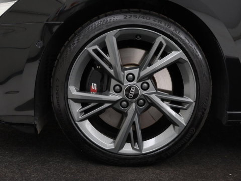 Audi S3 2.0 TFSI S3 quattro | Adaptive cruise | B&O | Bang & Olufsen | Matrix LED | Leder/Alcantara | Park Assist | Stoelverwarming | Virtual Cockpit | Carplay | Navigatie | Sportstoelen | Climate control