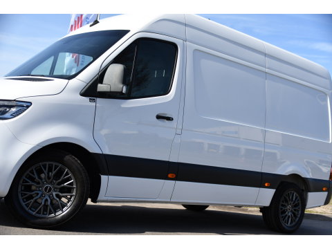 Mercedes-Benz Sprinter 319 V6 3.0 CDI L2H2 PB Edition Adaptieve Cruise, 360 Camera, Carplay, LED, 10,5'' Mbux, Automaat, 190pk, Leder, Multimedia, Uniek!