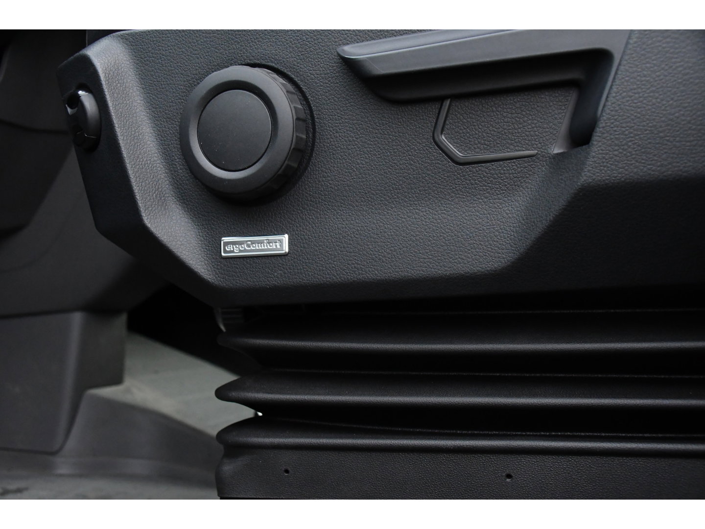 MAN TGE 3.140 35 2.0 L3H3 PB Edition MARGE! Camera, Cruise, Carplay, 140pk, LED, Multimedia, Automaat, NAVI, Uniek!