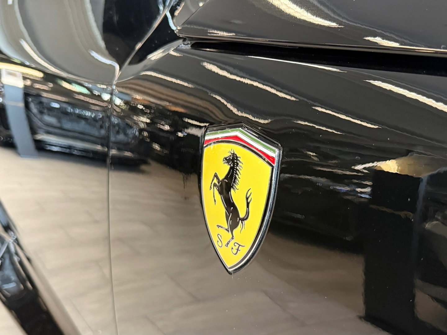 Ferrari Purosangue 6.5 V12 ADAS|Massage|Shields|PPF|Display