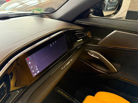 Ferrari Purosangue 6.5 V12 ADAS|Massage|Shields|PPF|Display