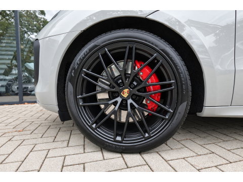 Porsche Macan 2.9 GTS PANO SPORT CHRONO BOSE