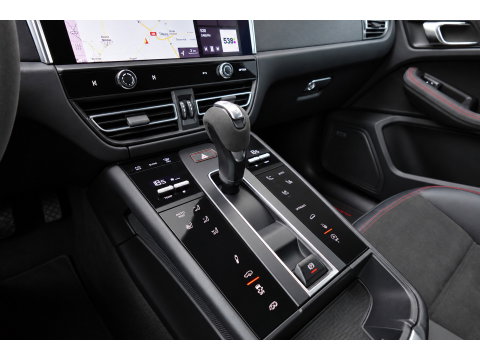 Porsche Macan 2.9 GTS PANO SPORT CHRONO BOSE