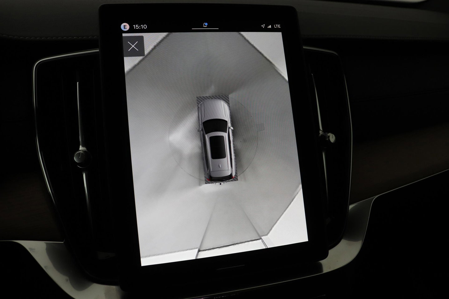 Volvo XC90 T8 Ultra Dark | MY27 | Harman/Kardon | Panoramadak | Head-Up | Trekhaak | 360° Camera | Pilot Assist