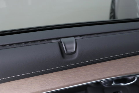 Volvo XC90 T8 Ultra Dark | MY27 | Harman/Kardon | Panoramadak | Head-Up | Trekhaak | 360° Camera | Pilot Assist