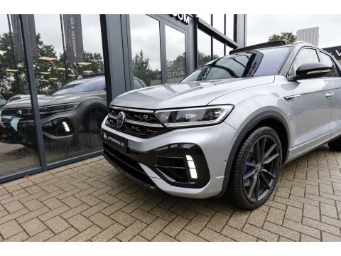 Volkswagen T-Roc 2.0 TSI 4MOTION R AKRA PANO KEYLESS