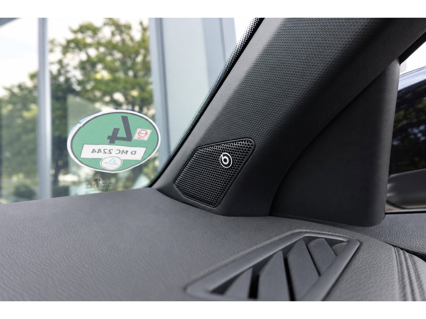 Volkswagen T-Roc 2.0 TSI 4MOTION R AKRA PANO KEYLESS