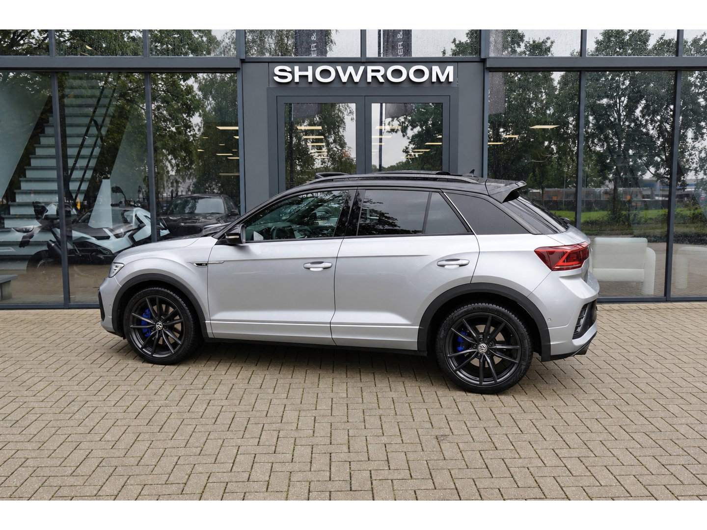 Volkswagen T-Roc 2.0 TSI 4MOTION R AKRA PANO KEYLESS