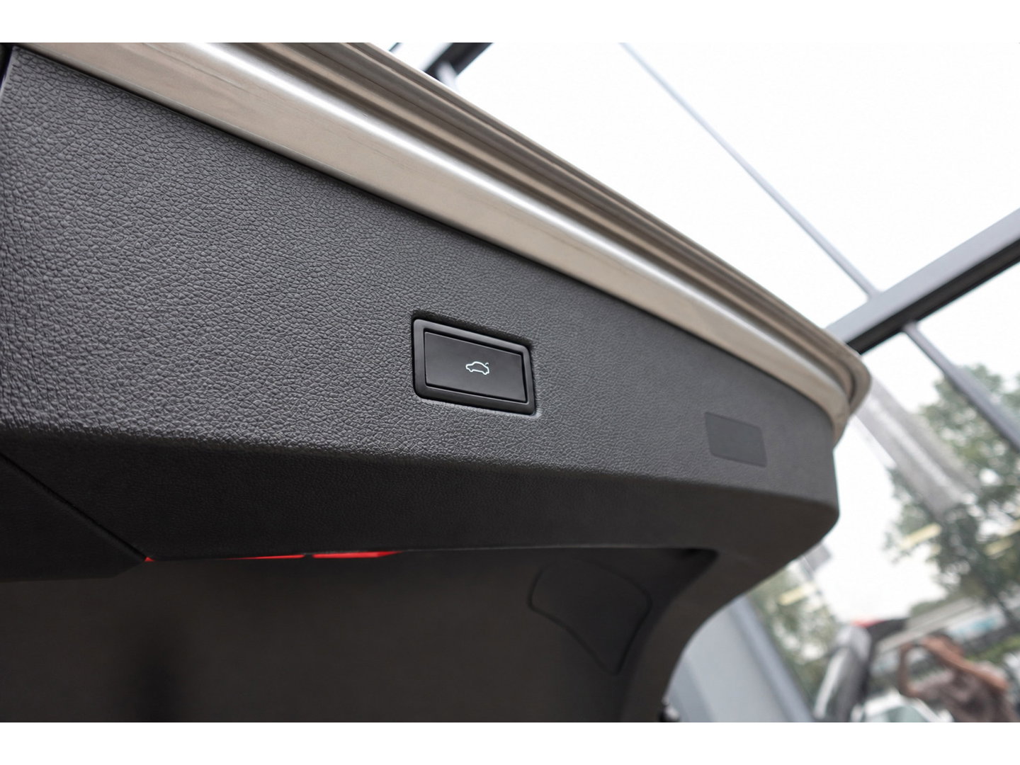 Volkswagen T-Roc 2.0 TSI 4MOTION R AKRA PANO KEYLESS