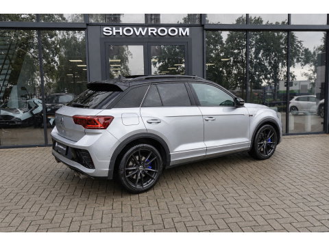 Volkswagen T-Roc 2.0 TSI 4MOTION R AKRA PANO KEYLESS