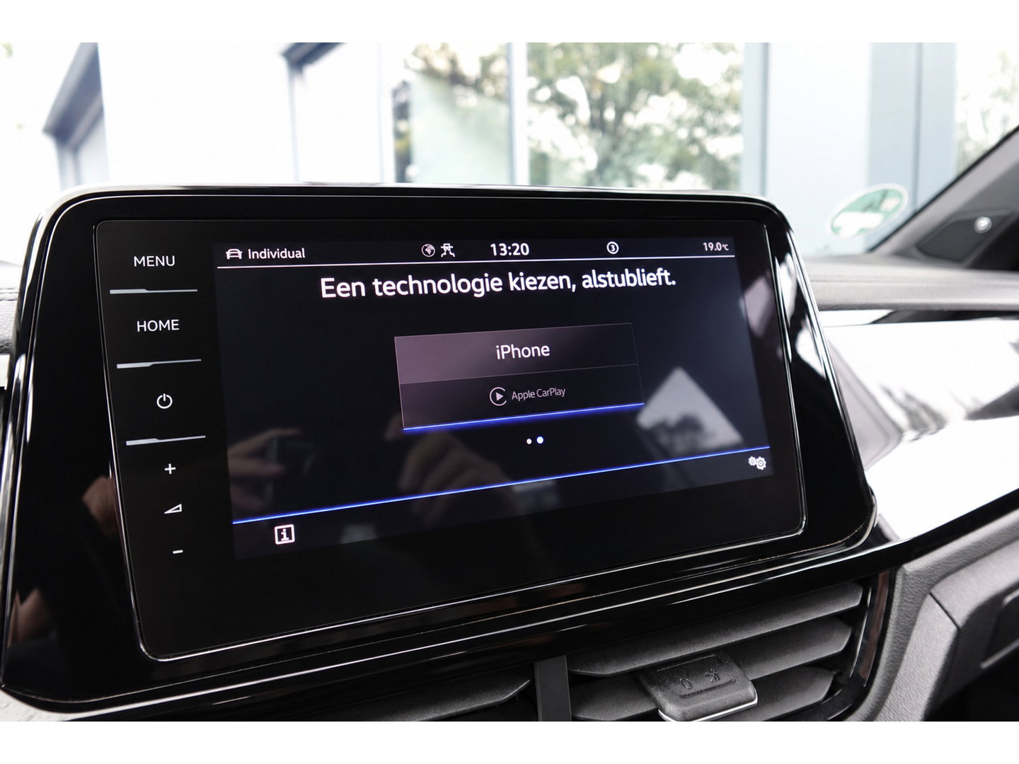Volkswagen T-Roc 2.0 TSI 4MOTION R AKRA PANO KEYLESS