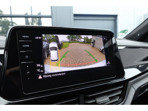 Volkswagen T-Roc 2.0 TSI 4MOTION R AKRA PANO KEYLESS