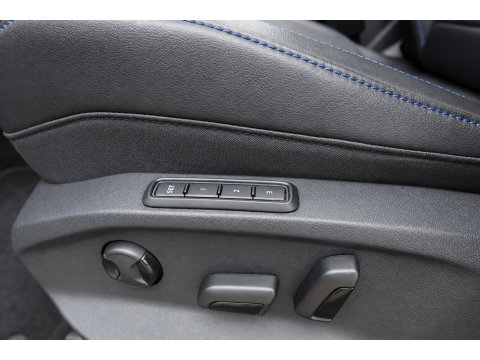 Volkswagen T-Roc 2.0 TSI 4MOTION R AKRA PANO KEYLESS
