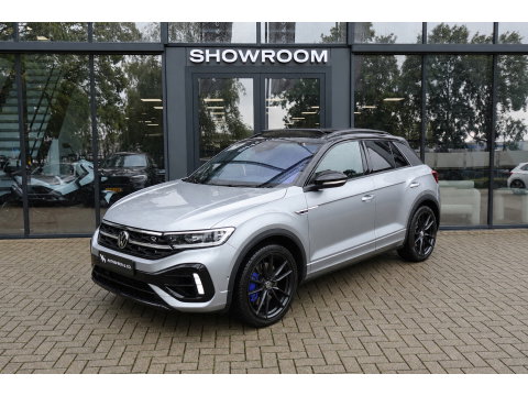 Volkswagen T-Roc 2.0 TSI 4MOTION R AKRA PANO KEYLESS