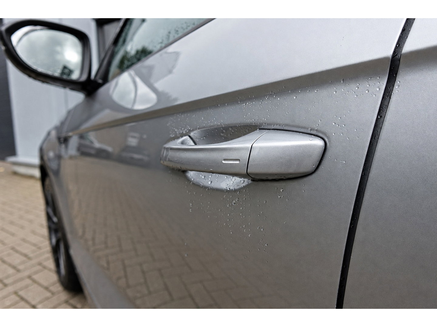 Volkswagen T-Roc 2.0 TSI 4MOTION R AKRA PANO KEYLESS