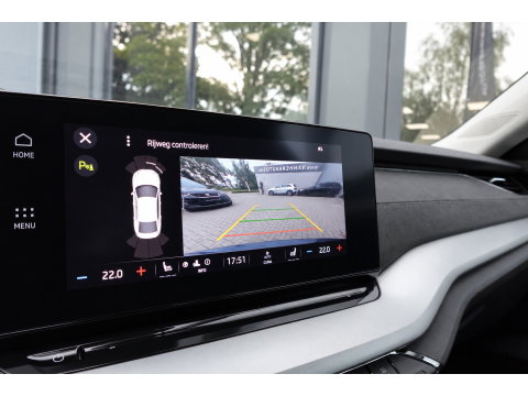 Škoda Octavia 1.0 e-TSI Business Edition Plus 360 KEYLESS CAM