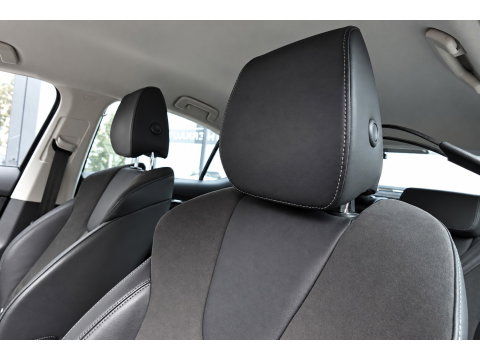 Škoda Octavia 1.0 e-TSI Business Edition Plus 360 KEYLESS CAM