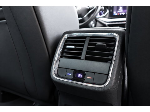 Škoda Octavia 1.0 e-TSI Business Edition Plus 360 KEYLESS CAM