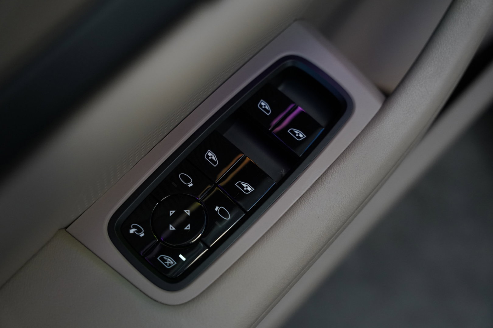 Porsche Taycan Performance 84 kWh ACC Panoramadak Leder Memory Seats