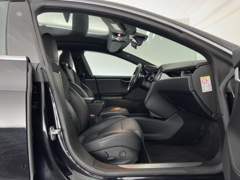 Tesla Model S 75D Base *AUT | PANO-WINDOW | LEATHER | AIR-SUSPENION | FULL-LED | NAVI-FULLMAP | KEYLESS | COMFORTSEATS | DIGI-COCKPIT |AUTO-PILOT | 19"ALU*