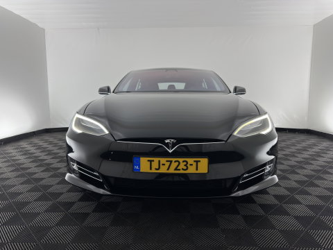 Tesla Model S 75D Base *AUT | PANO-WINDOW | LEATHER | AIR-SUSPENION | FULL-LED | NAVI-FULLMAP | KEYLESS | COMFORTSEATS | DIGI-COCKPIT |AUTO-PILOT | 19"ALU*