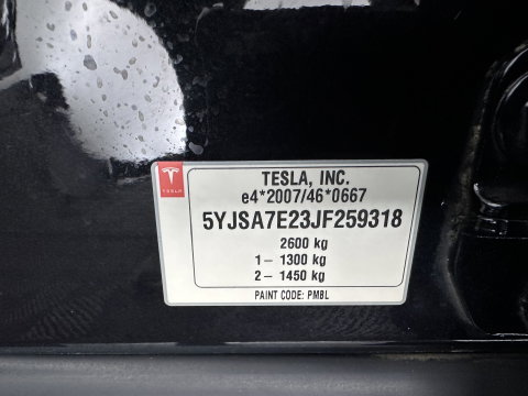 Tesla Model S 75D Base *AUT | PANO-WINDOW | LEATHER | AIR-SUSPENION | FULL-LED | NAVI-FULLMAP | KEYLESS | COMFORTSEATS | DIGI-COCKPIT |AUTO-PILOT | 19"ALU*