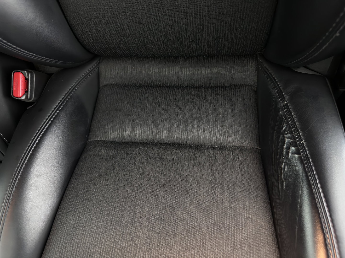 Tesla Model S 75D Base *AUT | PANO-WINDOW | LEATHER | AIR-SUSPENION | FULL-LED | NAVI-FULLMAP | KEYLESS | COMFORTSEATS | DIGI-COCKPIT |AUTO-PILOT | 19"ALU*