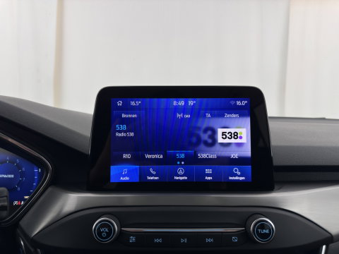 Ford FOCUS Wagon 1.0 EcoBoost Titanium X Business (INCL-BTW)  *AUT | DIGI-COCKPIT | KEYLESS | CAMERA | NAVI-FULLMAP | HEATED-SPORTSEATS | DAB+ |  ECC | PDC | TOWBAR | 16''ALU*