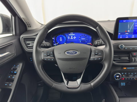 Ford FOCUS Wagon 1.0 EcoBoost Titanium X Business (INCL-BTW)  *AUT | DIGI-COCKPIT | KEYLESS | CAMERA | NAVI-FULLMAP | HEATED-SPORTSEATS | DAB+ |  ECC | PDC | TOWBAR | 16''ALU*