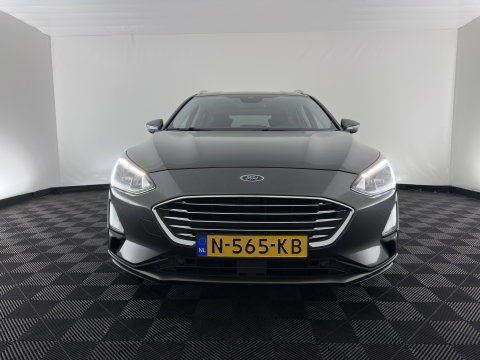 Ford FOCUS Wagon 1.0 EcoBoost Titanium X Business (INCL-BTW)  *AUT | DIGI-COCKPIT | KEYLESS | CAMERA | NAVI-FULLMAP | HEATED-SPORTSEATS | DAB+ |  ECC | PDC | TOWBAR | 16''ALU*