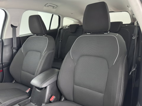 Ford FOCUS Wagon 1.0 EcoBoost Titanium X Business (INCL-BTW)  *AUT | DIGI-COCKPIT | KEYLESS | CAMERA | NAVI-FULLMAP | HEATED-SPORTSEATS | DAB+ |  ECC | PDC | TOWBAR | 16''ALU*
