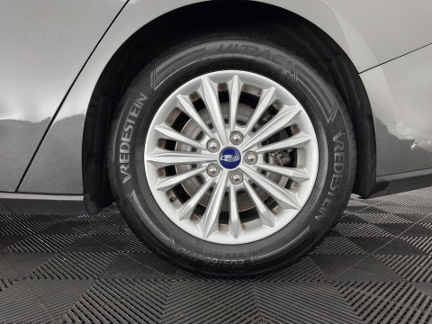 Ford FOCUS Wagon 1.0 EcoBoost Titanium X Business (INCL-BTW)  *AUT | DIGI-COCKPIT | KEYLESS | CAMERA | NAVI-FULLMAP | HEATED-SPORTSEATS | DAB+ |  ECC | PDC | TOWBAR | 16''ALU*